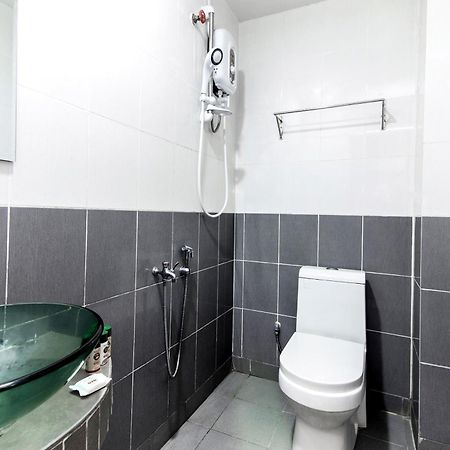 Super Oyo 258 Hotel Smc Alam Avenue Shah Alam Eksteriør billede
