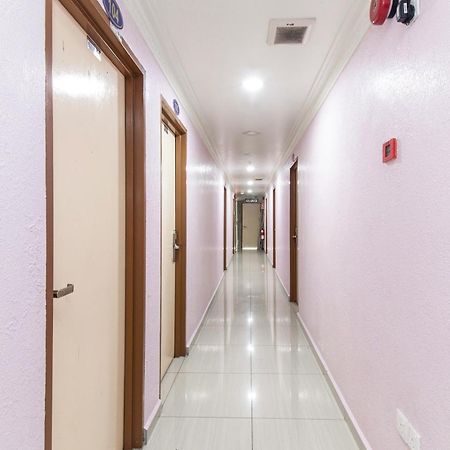 Super Oyo 258 Hotel Smc Alam Avenue Shah Alam Eksteriør billede
